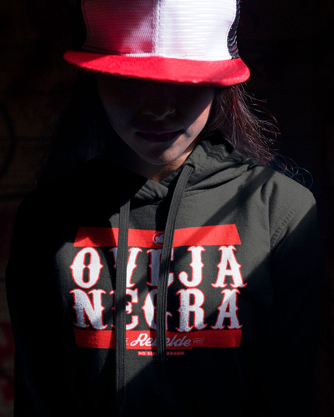 Lookbook streetwear y branding de moda urbana